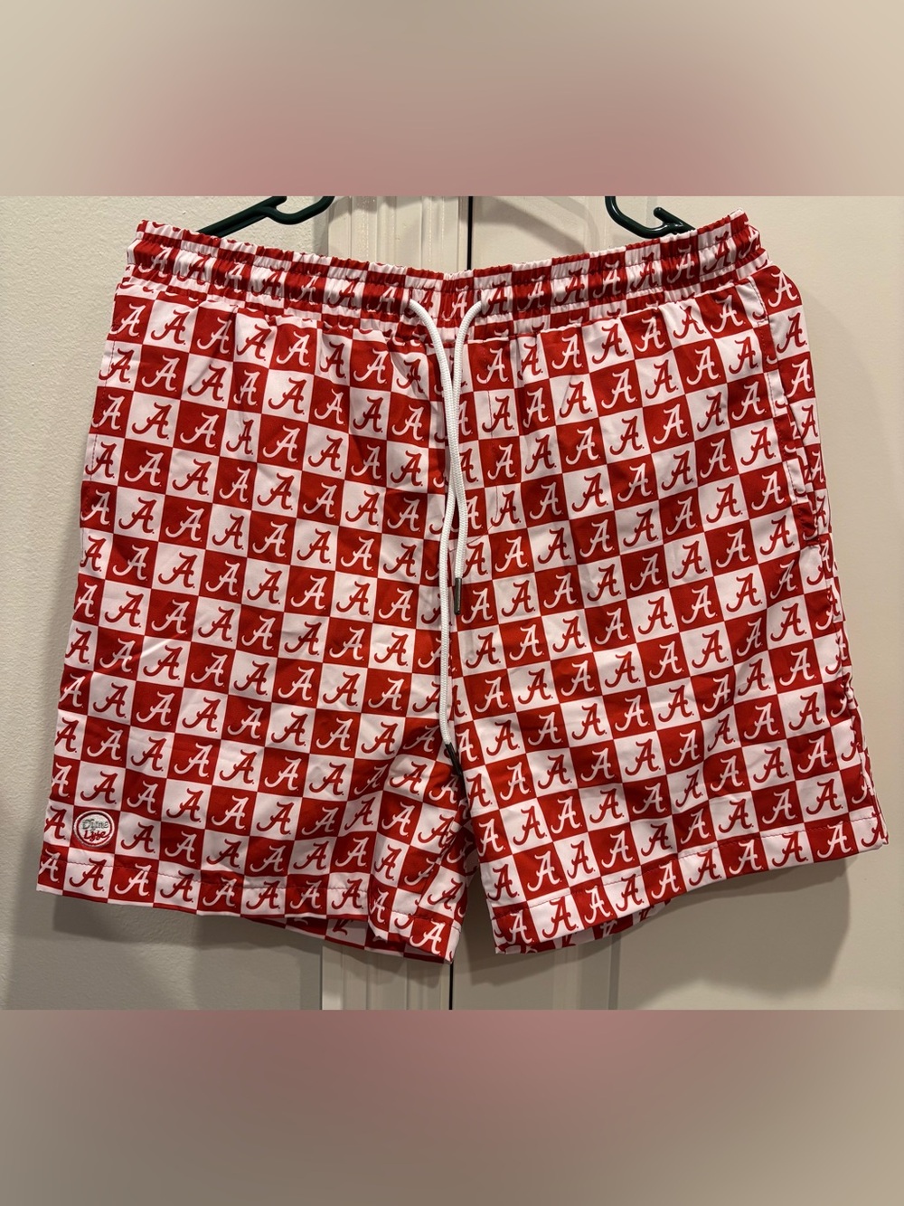 Dyme Lyfe Alabama Crimson Tide Swim Trunks Shorts Men’s L NWOT Checkered